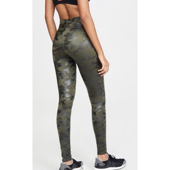 Spanx Green Camo High Waist Leggings Size S - Picture 3 of 15